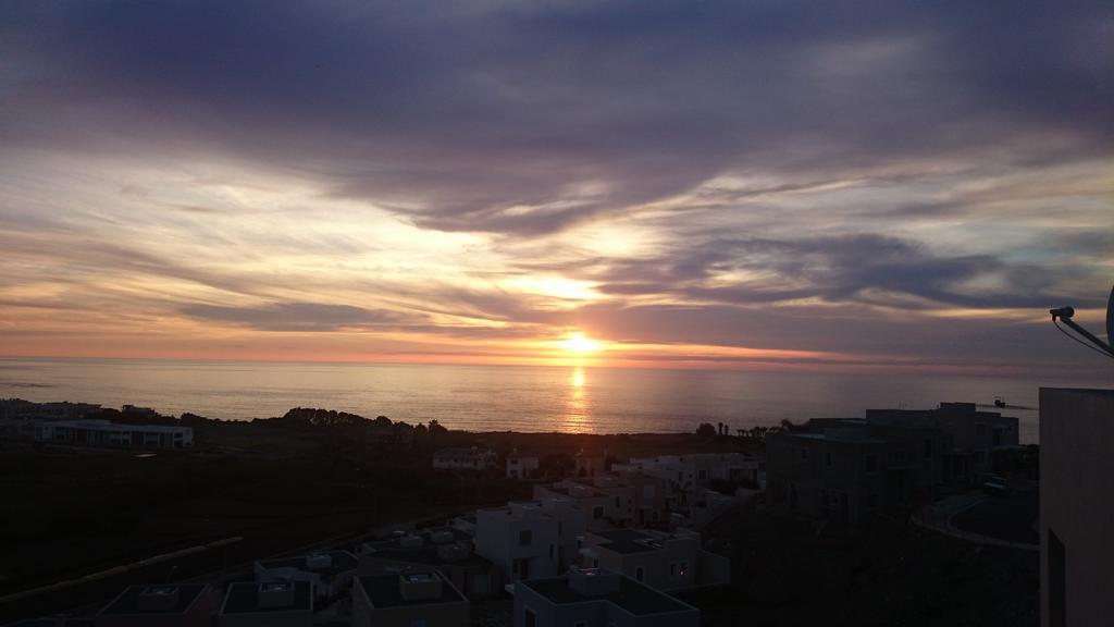 Panoramic Eden Apartment Paphos Ngoại thất bức ảnh