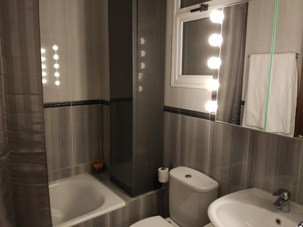 Panoramic Eden Apartment Paphos Ngoại thất bức ảnh